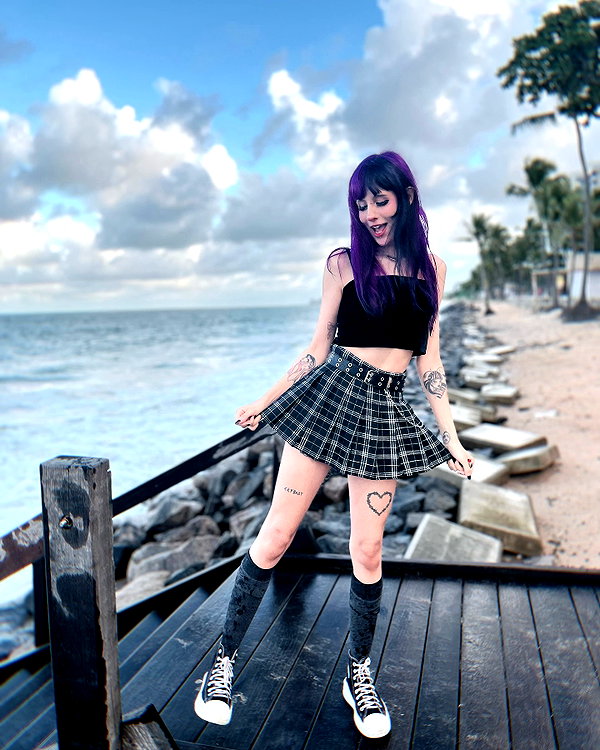 jadelaverne instagram image archive image