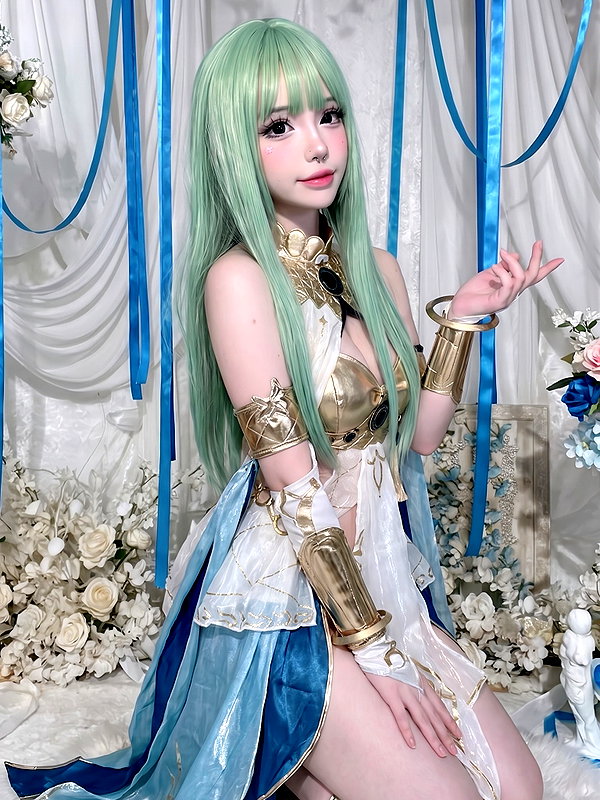 waifufaee instagram image archive image