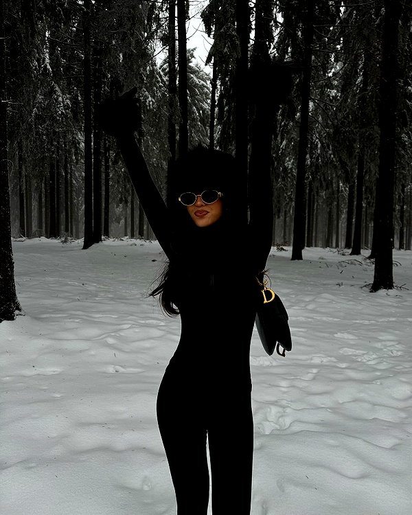 zoeliss instagram image archive image