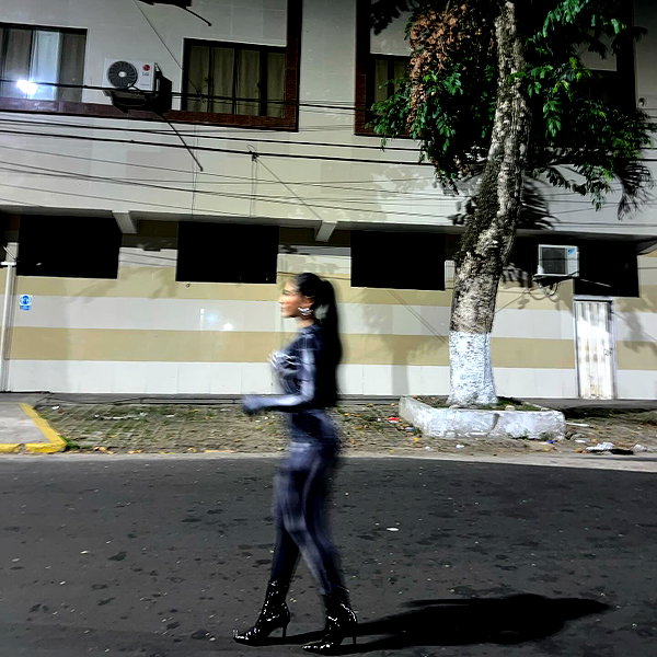 mishell.lindaflor instagram image archive image