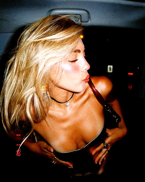 maya.keyy instagram image archive image