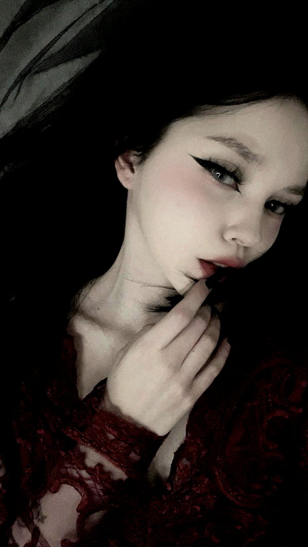 glowmoonshorty instagram image archive image
