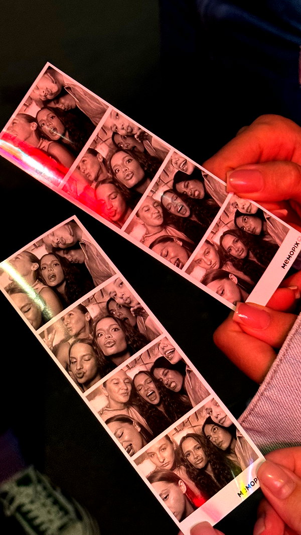 ariana_vomi instagram image archive image