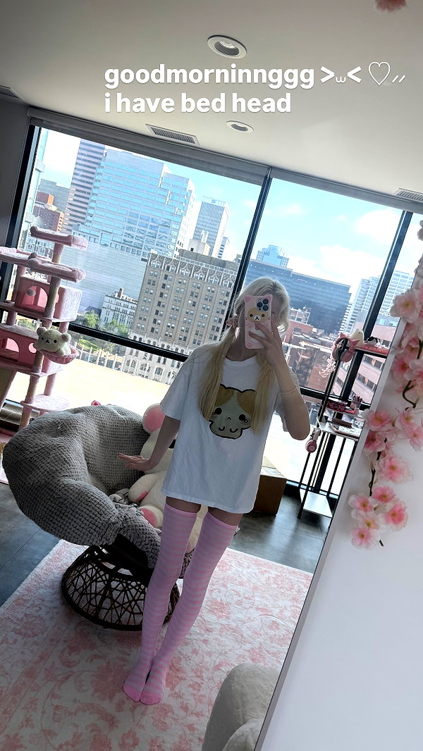 mennyaah instagram image archive image