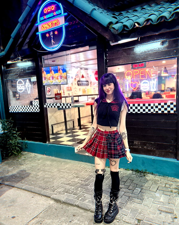 jadelaverne instagram image archive image