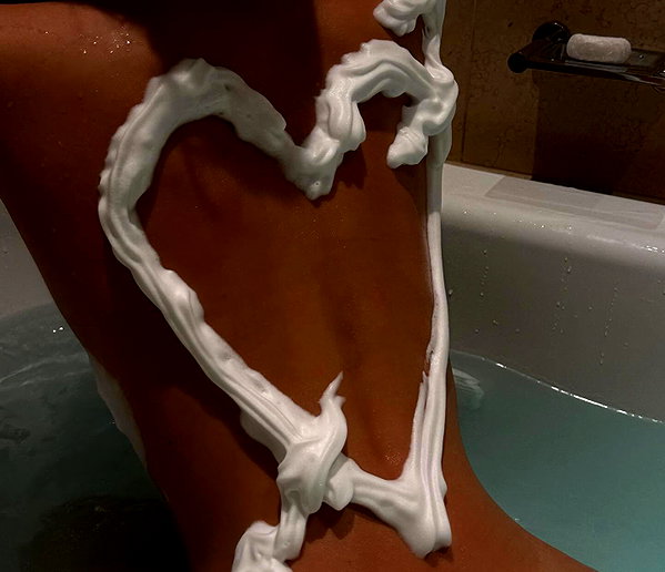 leahhalton instagram image archive image