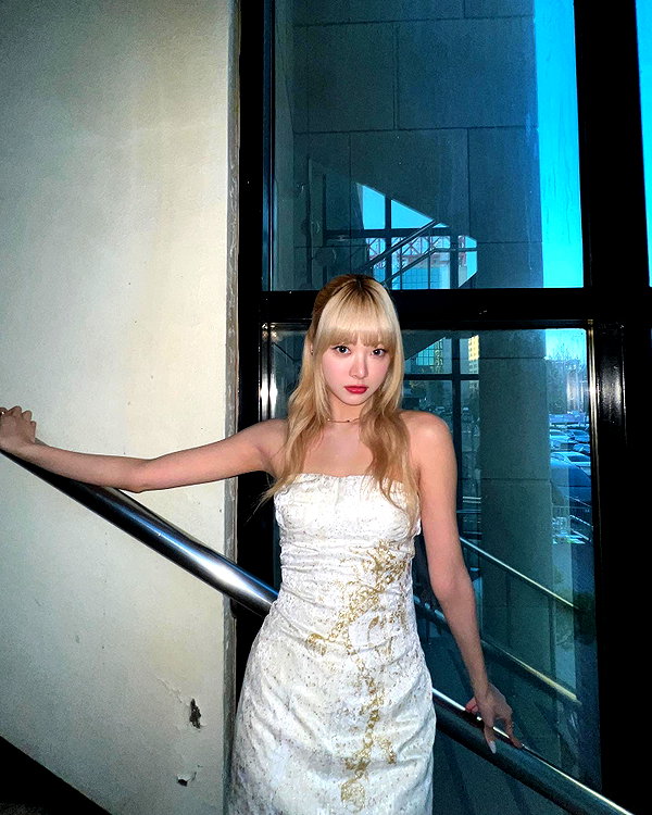 hhh.e_c.v instagram image archive image
