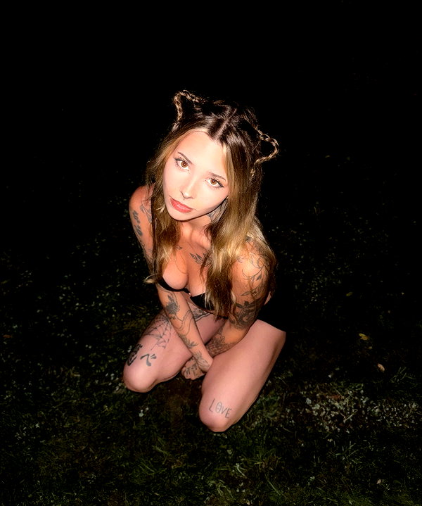 natalieexking instagram image archive image