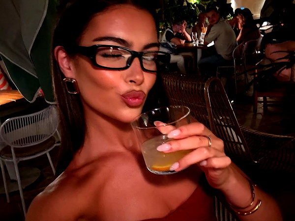 oliviaphillipps instagram image archive image