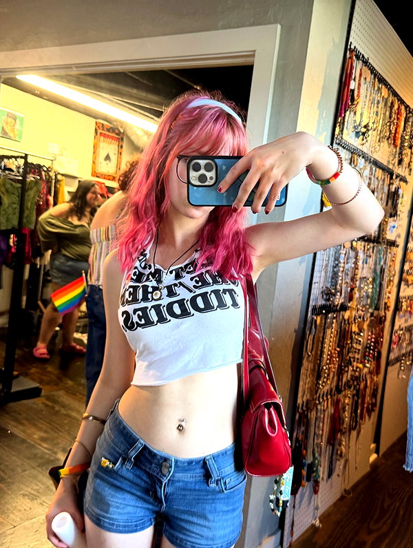 Archived image from @em.ily.main on Instagram