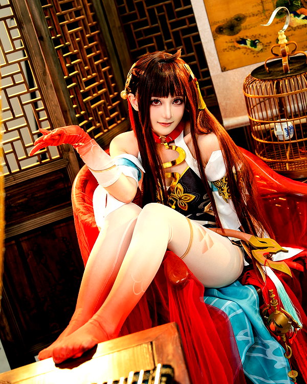 miee_cos instagram image archive image