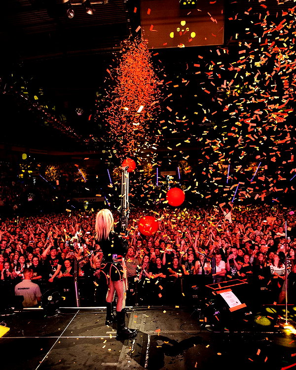 avrillavigne instagram image archive image