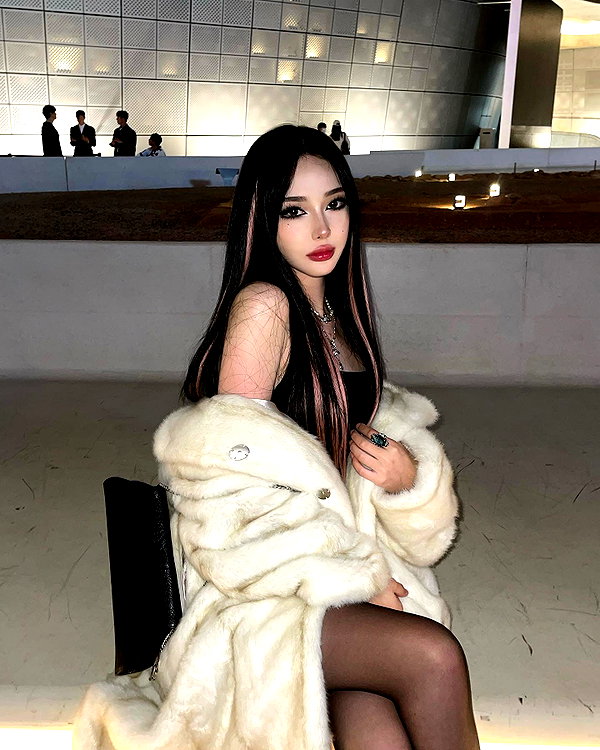 yuna_1_27 instagram image archive image
