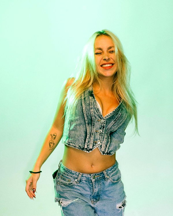 milena_cher1 instagram image archive image