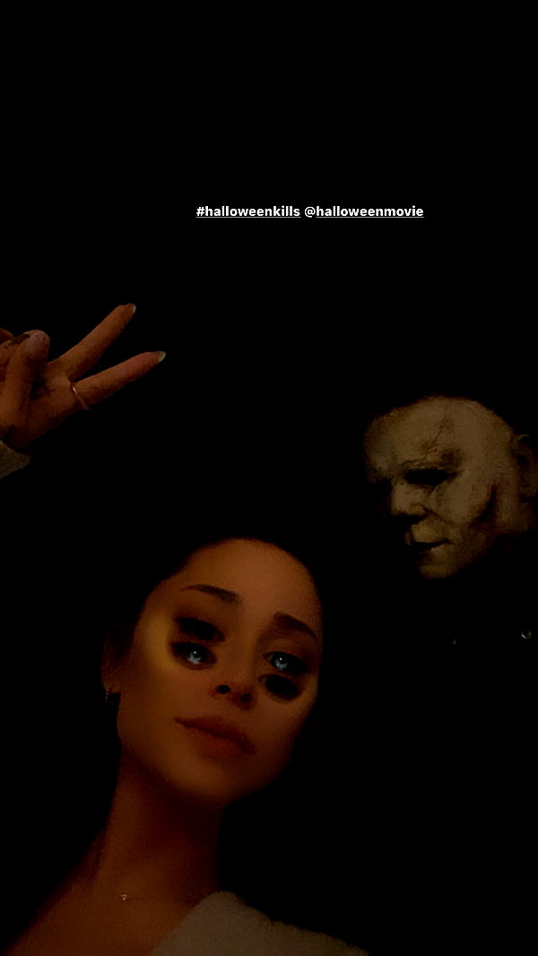 arianagrande instagram image archive image