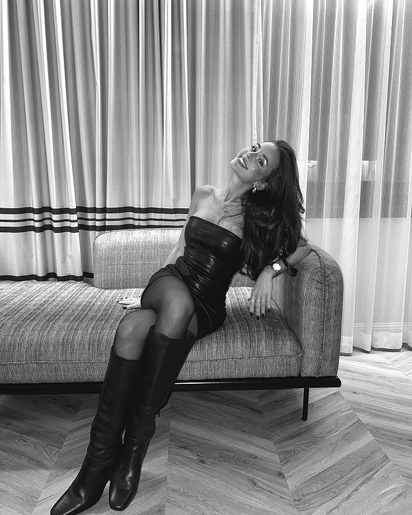 zoeliss instagram image archive image
