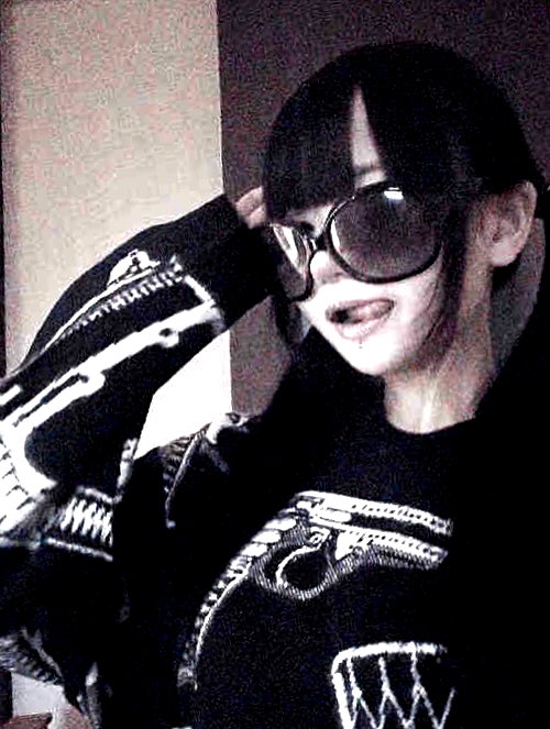 9unxx7 instagram image archive image