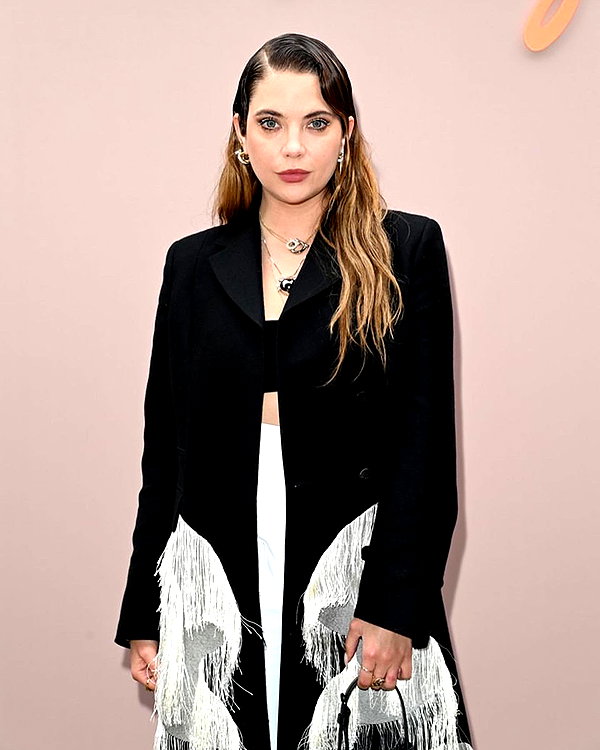 ashleybenson instagram image archive image