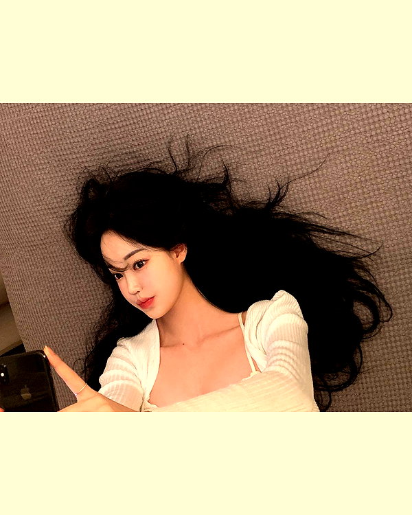 daxbin instagram image archive image