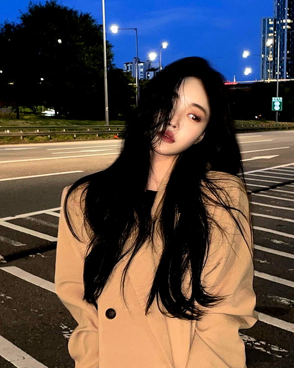 daxbin instagram image archive image