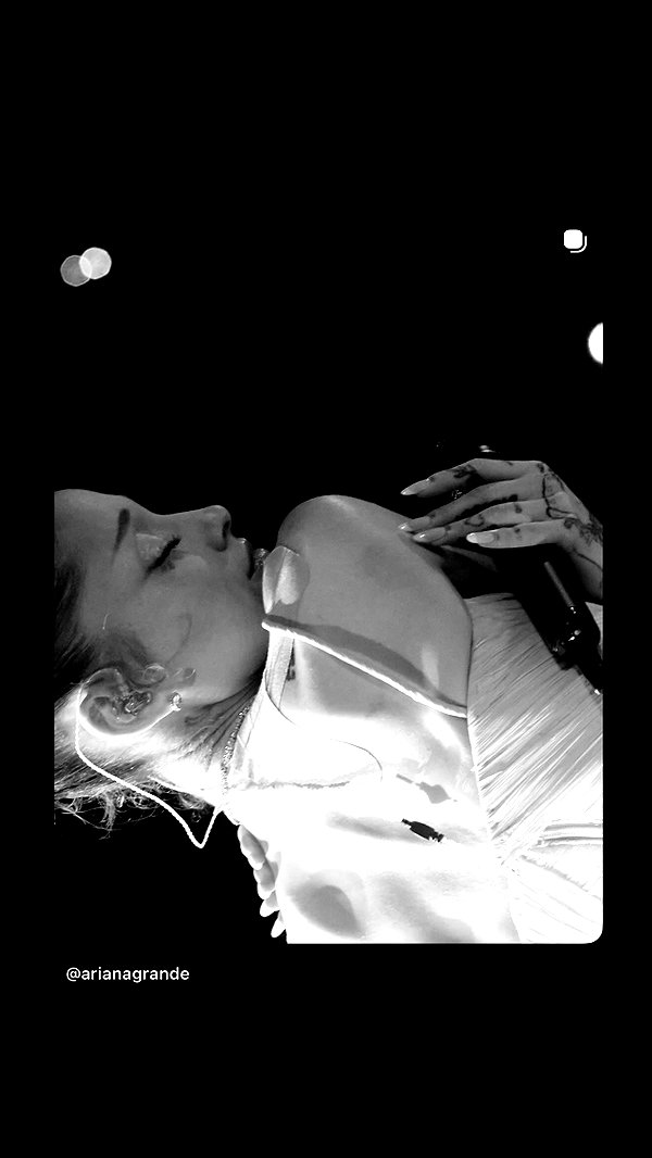 arianagrande instagram image archive image