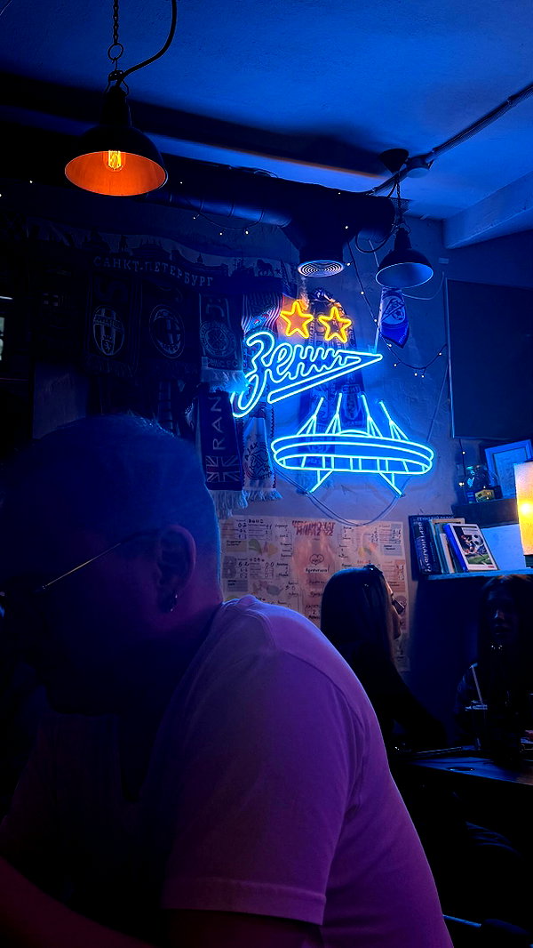 llofreaki instagram image archive image