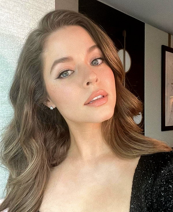 sashapieterse instagram image archive image