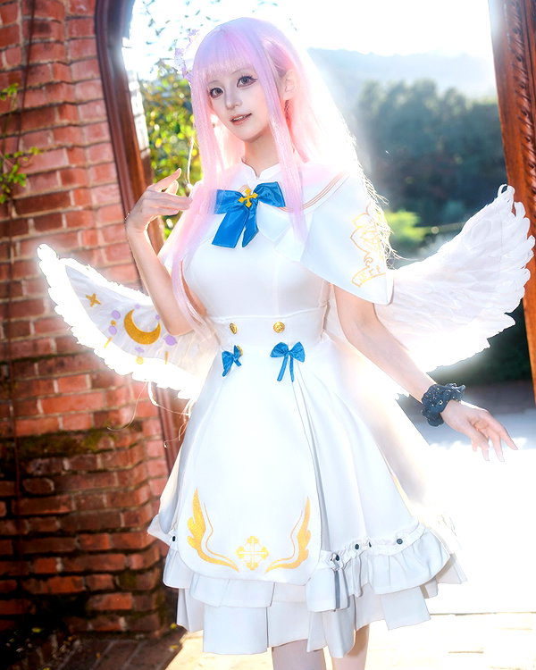 miee_cos instagram image archive image