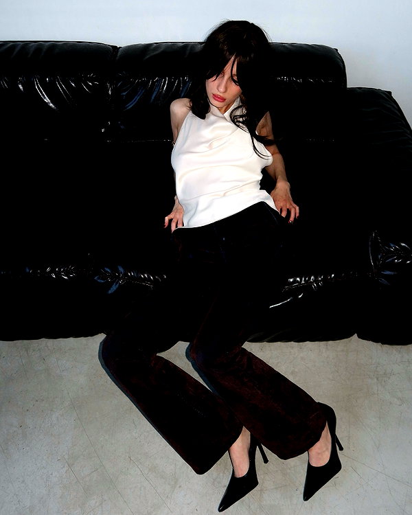kkwwwv instagram image archive image