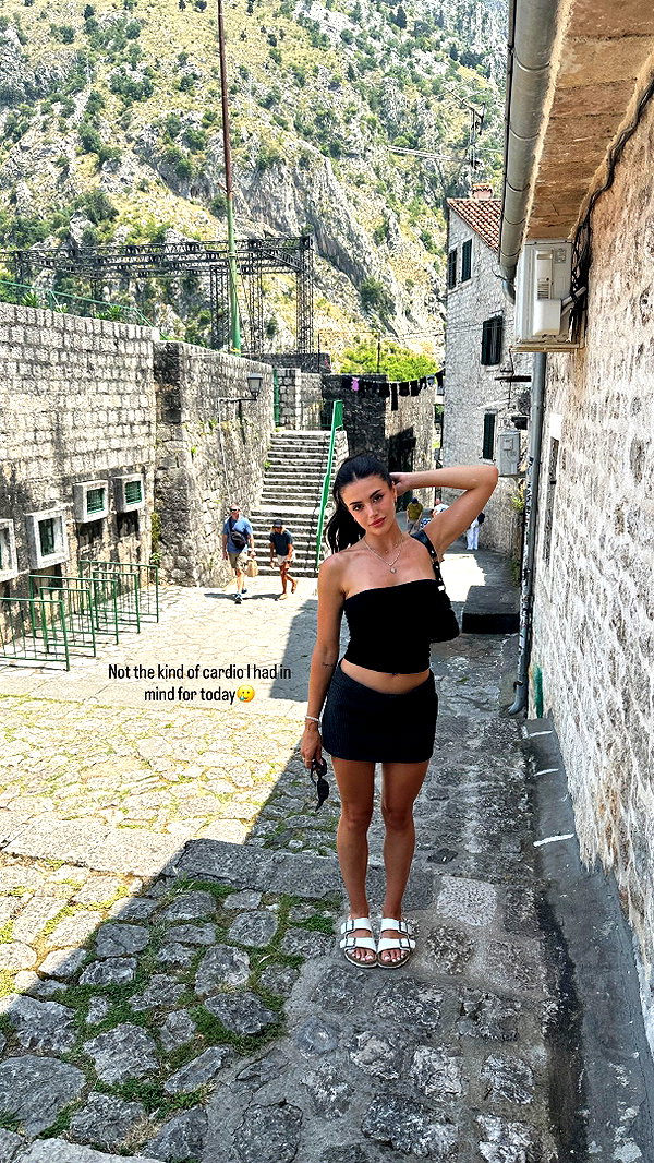 itsemilyblack itsemilyblack archive image