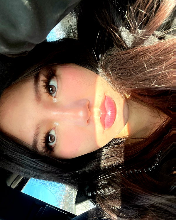 baddiesessence instagram image archive image
