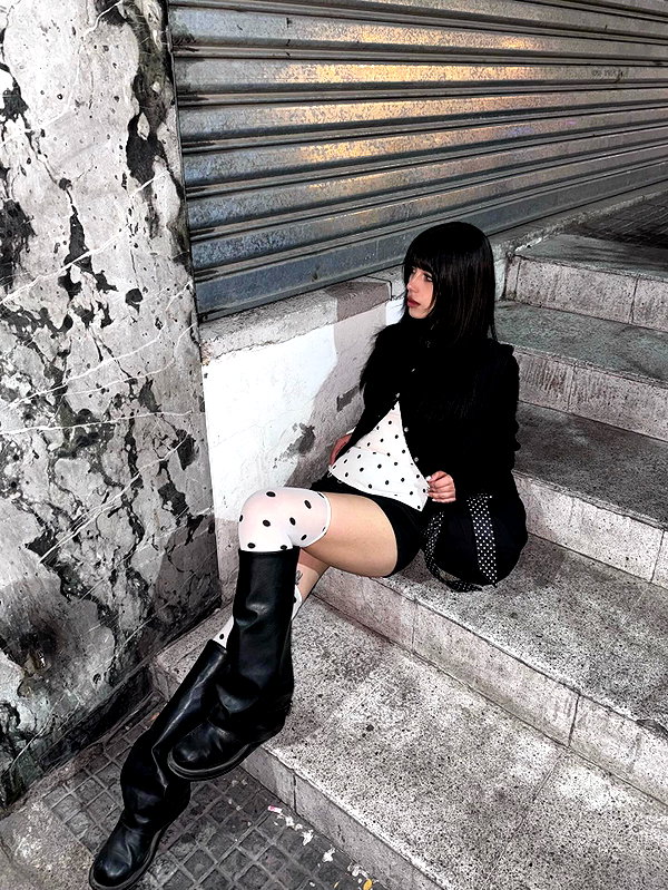 connie.01j instagram image archive image