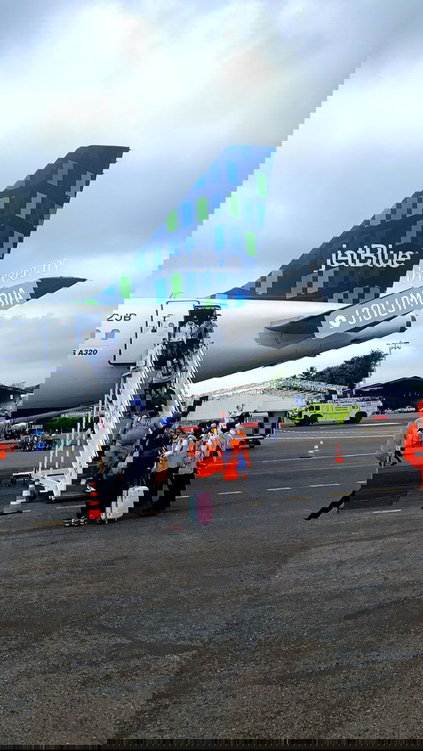 taylor.creeden taylor.creeden archive image