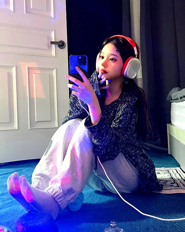 olzlonz instagram image archive image