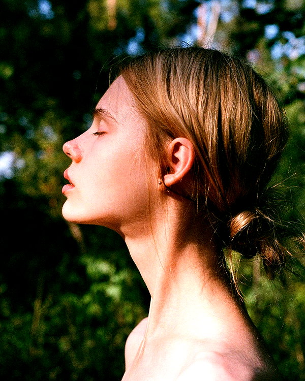 alisen.mari instagram image archive image