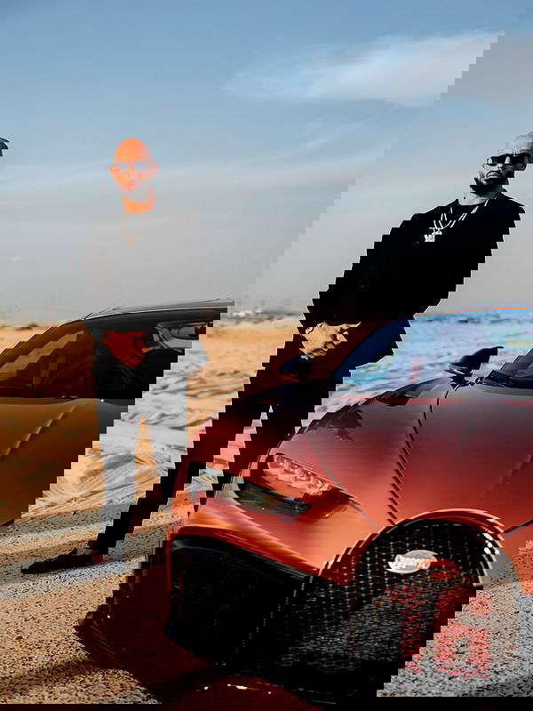 tateauraa tateauraa archive image