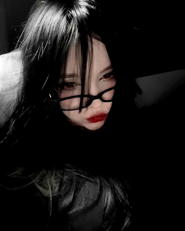 glowmoonshorty instagram image archive image