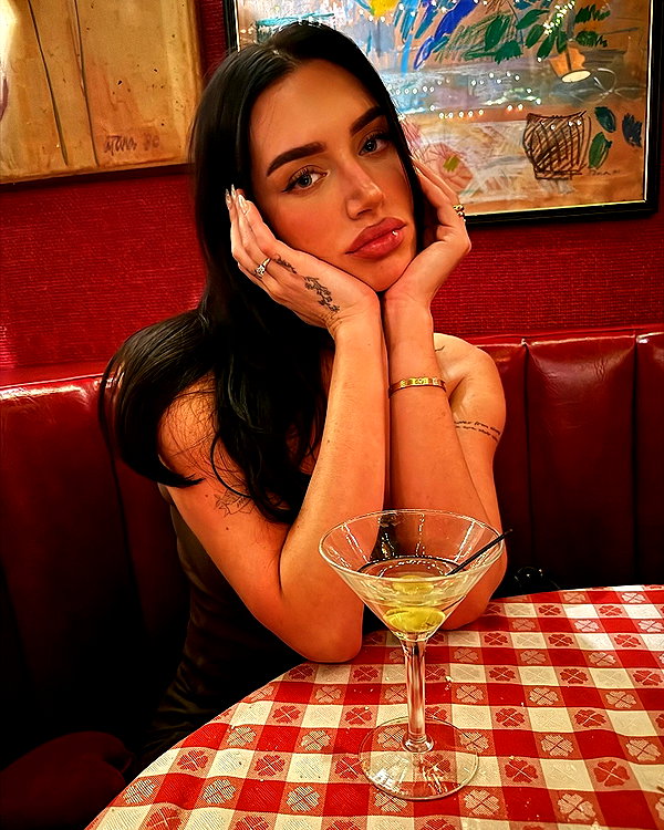staskaranikolaou instagram image archive image