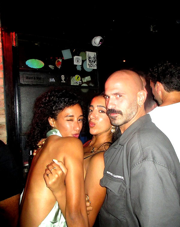 napopo_pub instagram image archive image