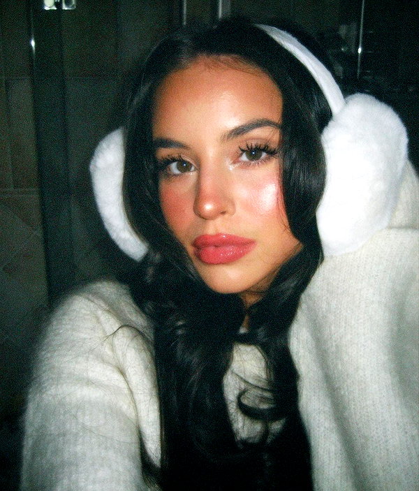 zoeliss instagram image archive image