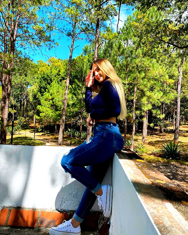 nicollefigueroaa instagram image archive image