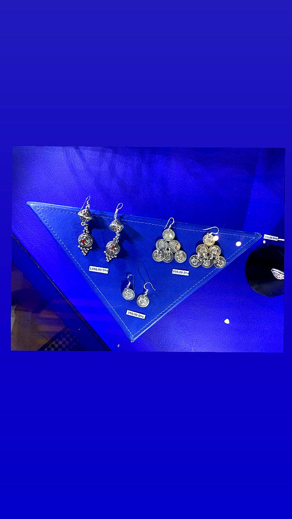Archived image from @elaysolomon on Instagram