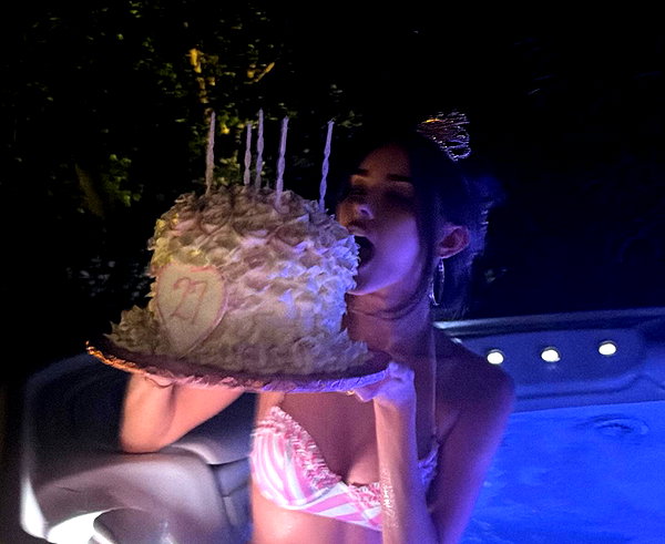 madisonbeer instagram image archive image