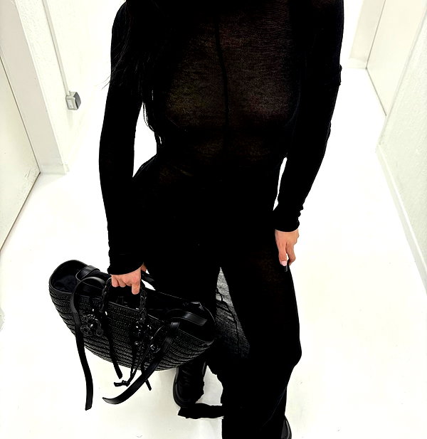 karolinaawasik instagram image archive image