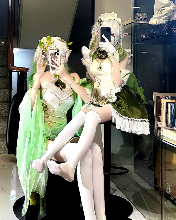 gallery_cosplayer instagram image archive image