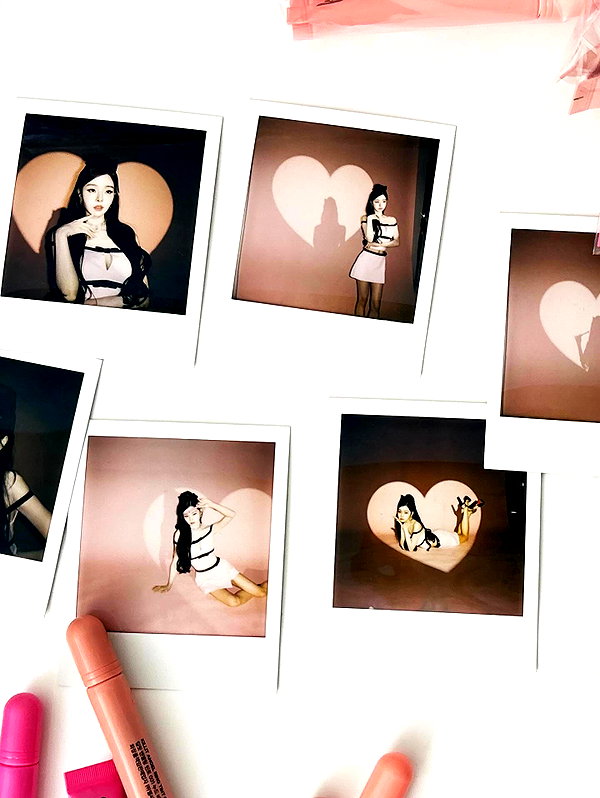 dear.zia instagram image archive image