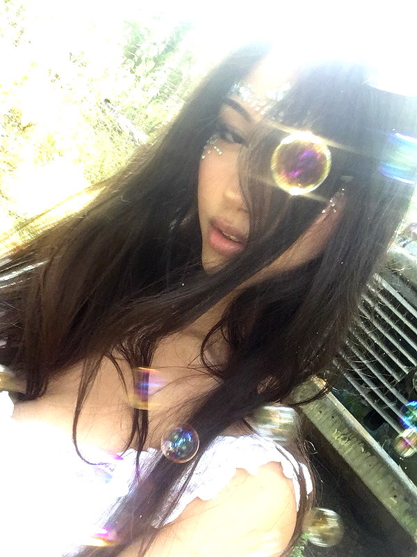 183xei instagram image archive image