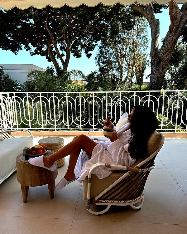 zoeliss instagram image archive image