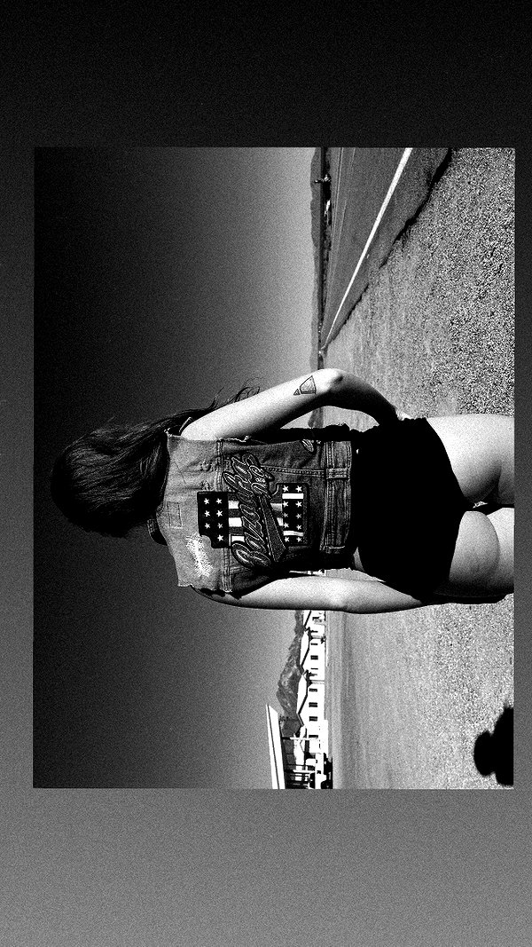 renatarrii instagram image archive image