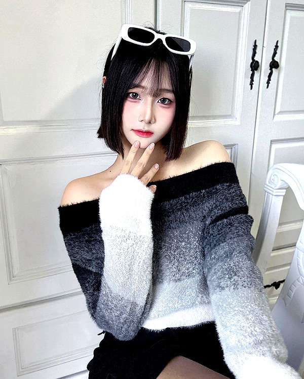 lai_931201 instagram image archive image